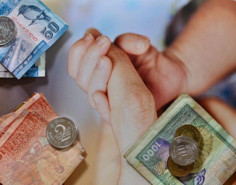 Should Civil Service Reform and Public Finance Reform Go Together?