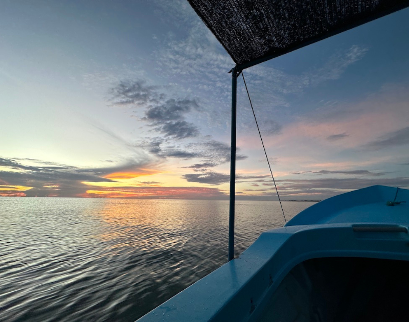 trincomalee sea at sunset and boat